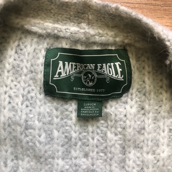 Nwot grey cardigan American eagle - Picture 5 of 5